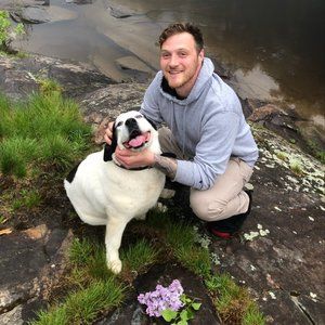 Meet your Posher, Adam